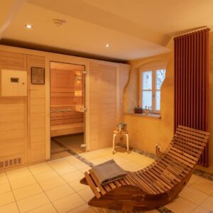 Yoga & Wellness Retreat ahead-Burghotel_Sauna